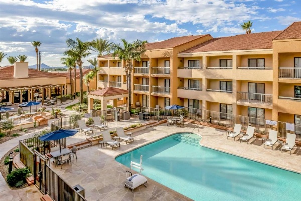 Courtyard by Marriott Tucson Airport image 25